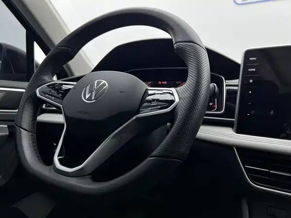 Volkswagen Tiguan L 2023, фото 10