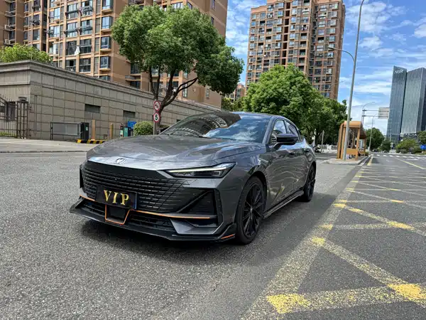 Changan UNI-V 2022