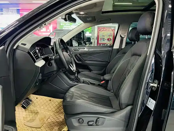 Volkswagen Tiguan L 2022, фото 7