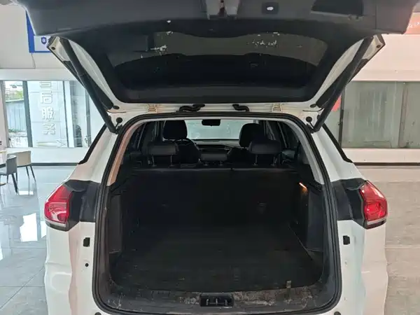 Geely Boyue 2022, фото 18