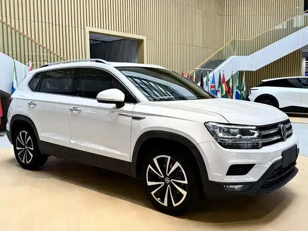 Volkswagen Tharu 2022, фото 3