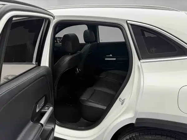 Mercedes-Benz GLA 2022, фото 7