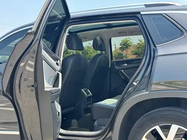 Volkswagen Tayron 2024, фото 13