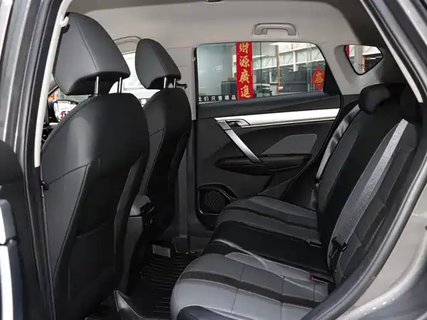 Geely Coolray 2023, фото 10