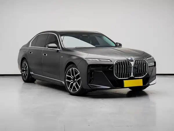 BMW i7 2023, фото 5