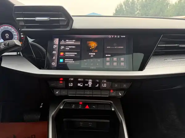 Audi A3 2022, фото 11