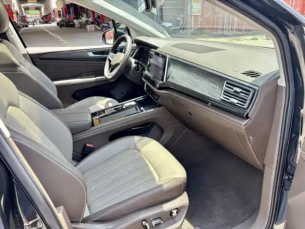 Volkswagen Viloran 2024, фото 10