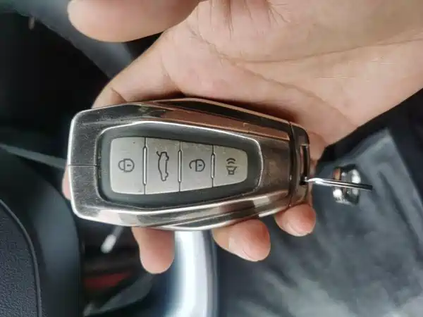 Geely Emgrand 2023, фото 8