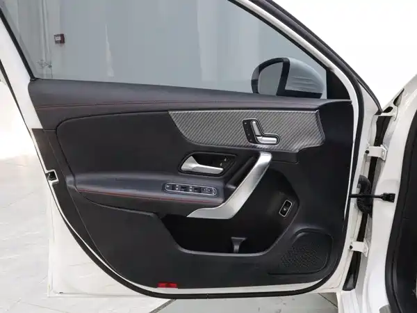 Mercedes-Benz A-Class 2023, фото 10