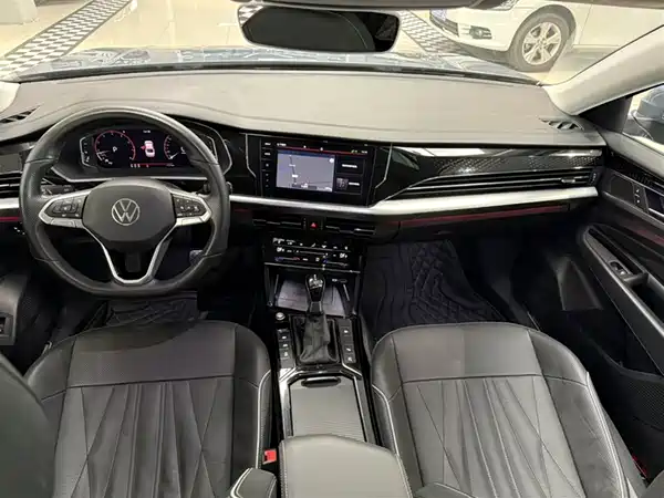 Volkswagen Passat 2022, фото 17