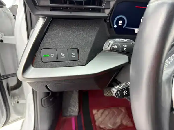 Audi A3 2023, фото 8