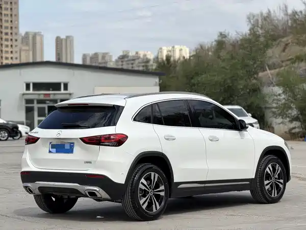 Mercedes-Benz GLA 2022, фото 6