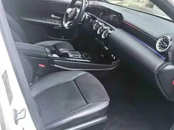 Mercedes-Benz A-Class 2022, фото 2