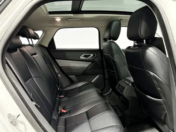 Land Rover Range Rover Velar 2024, фото 8