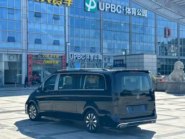 Mercedes-Benz Vito 2023, фото 4