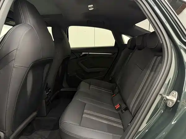 Audi A3 2022, фото 10