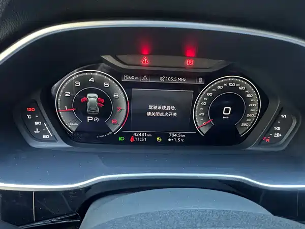 Audi Q3 2022, фото 18