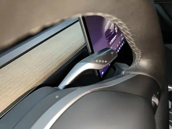Tesla Model Y 2022, фото 13