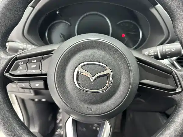 Mazda CX-5 2025, фото 12