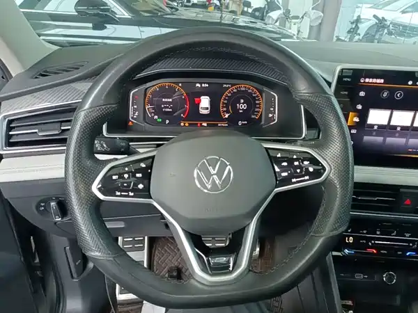 Volkswagen Tiguan L 2022, фото 10