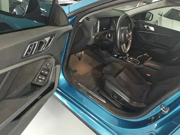 BMW 2 Series 2021, фото 15