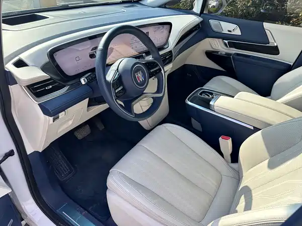 Buick Century 2023, фото 4