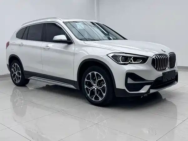 BMW X1 2022, фото 3