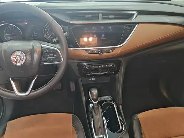 Buick Encore GX 2020, фото 12