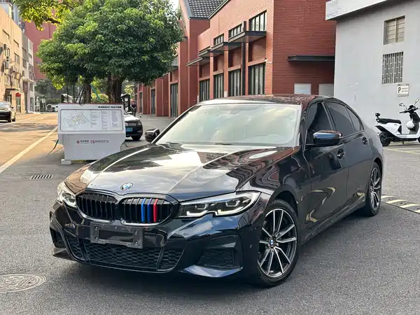 BMW 3 Series 2022