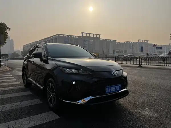 Toyota Venza 2023