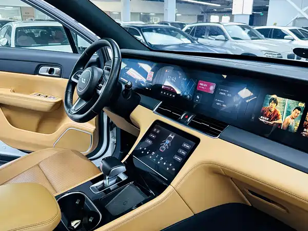 Li Auto ONE 2021, фото 7