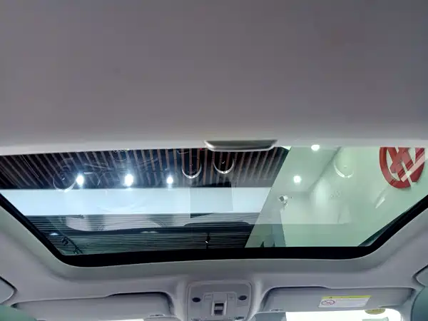 Audi Q2L 2022, фото 16