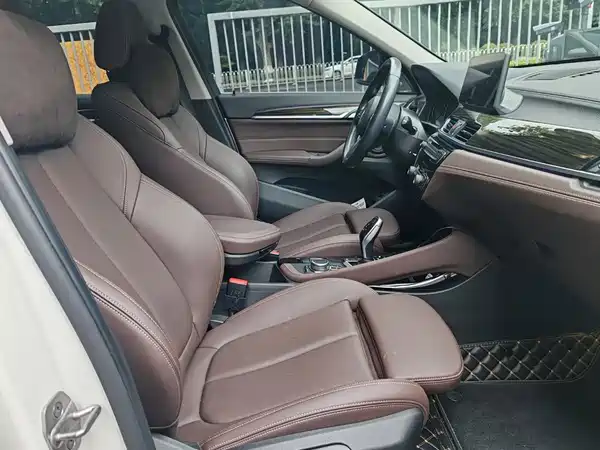 BMW X1 2022, фото 14