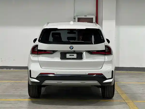 BMW X1 2023, фото 6