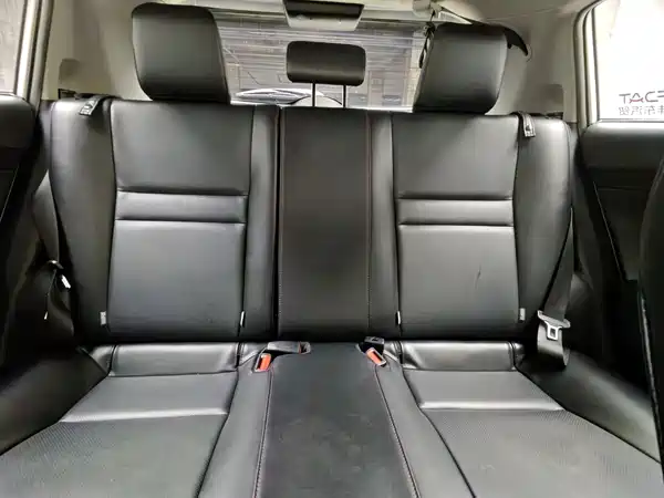 Toyota Yaris 2022, фото 15
