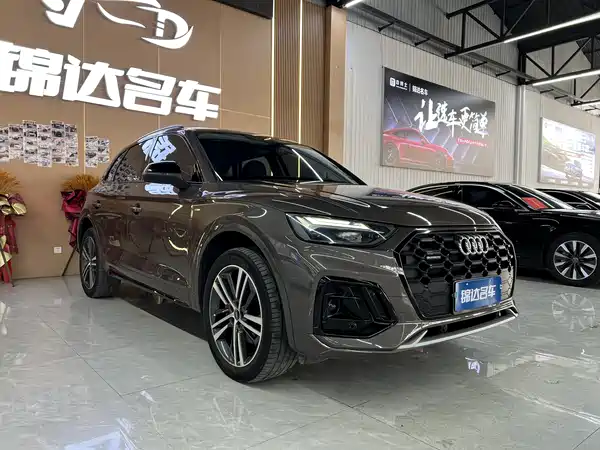 Audi Q5L 2022, фото 3