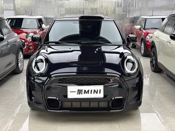 MINI 2023, фото 2