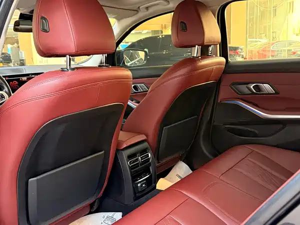 BMW 3 Series 2022, фото 5