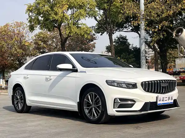 Geely Preface 2025, фото 3