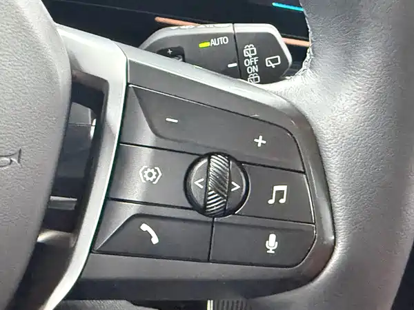 BMW X1 2023, фото 11