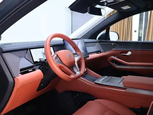 BYD Tang L 2025, фото 11