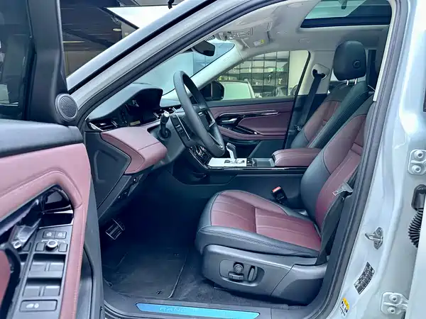Land Rover Range Rover Evoque PHEV 2023, фото 7