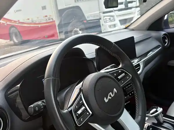Kia K3 2023, фото 12