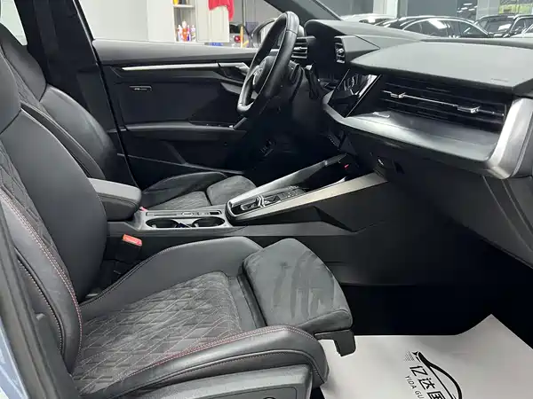 Audi A3 2022, фото 25