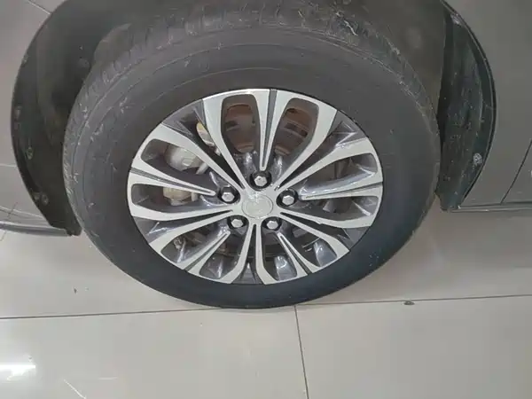 Buick GL8 2022, фото 22