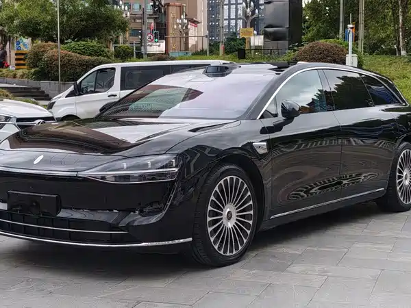 Stelato S9T 2025