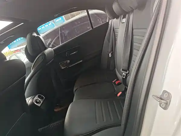 Mercedes-Benz C-Class 2024, фото 16