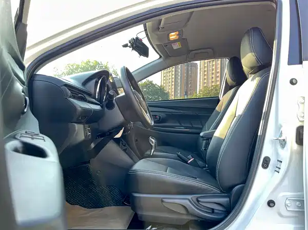 Toyota Yaris 2022, фото 9