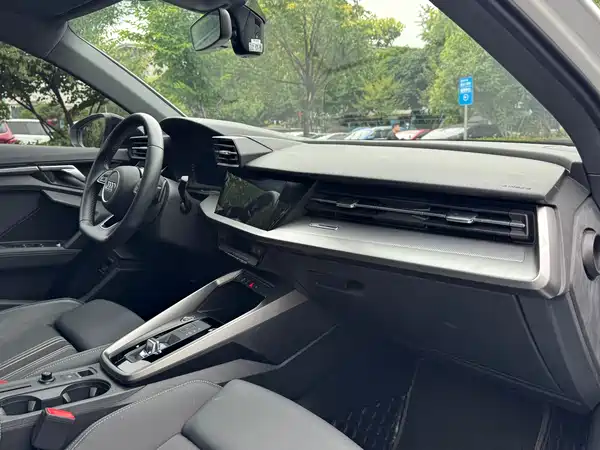 Audi A3 2022, фото 15