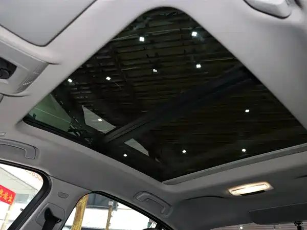 BMW 1 Series 2023, фото 16